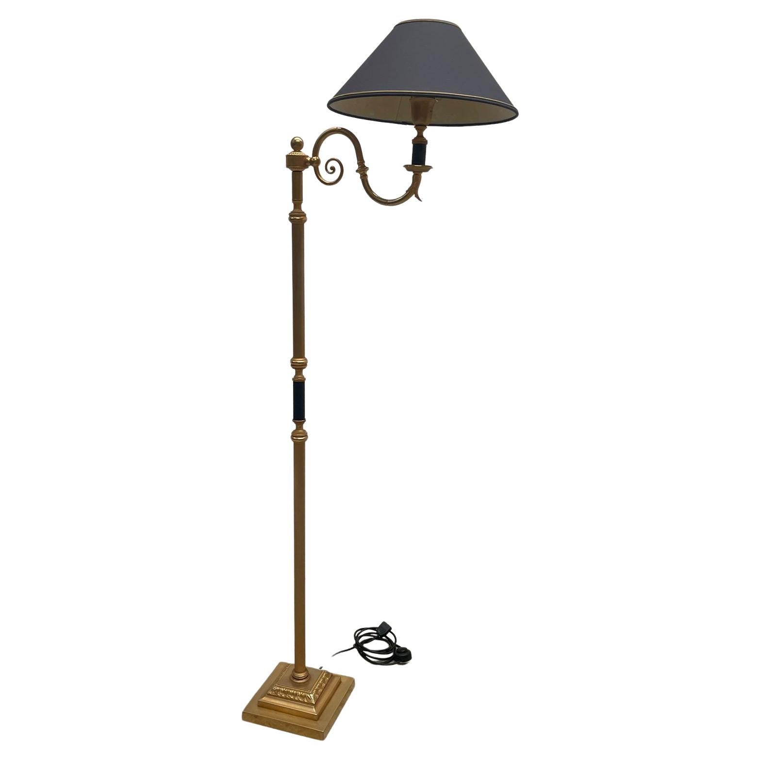 Lampada da terra in ottone del XX secolo