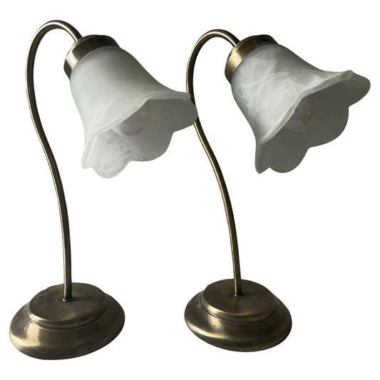 Bella coppia di lampade da tavolo in vetro stile tulip italiano degli anni '80