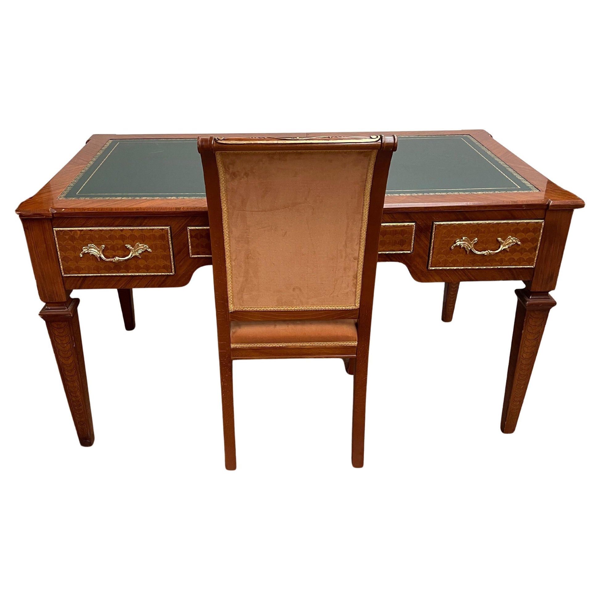 Scrivania italiana stile Luigi XVI con tiretti e piedi a piramide più sedie