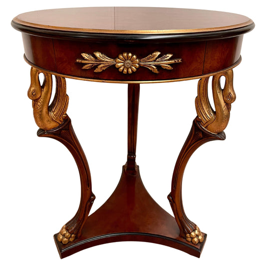 Prestigioso tavolino italiano in legno intagliato stile francese anni '80