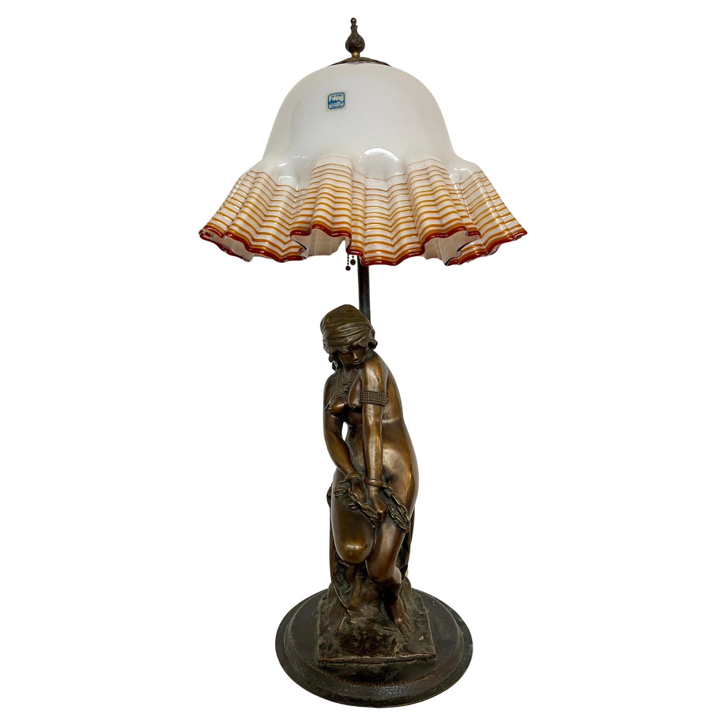 Lampada figurale in bronzo e vetro di murano Art Nouveau XX secolo