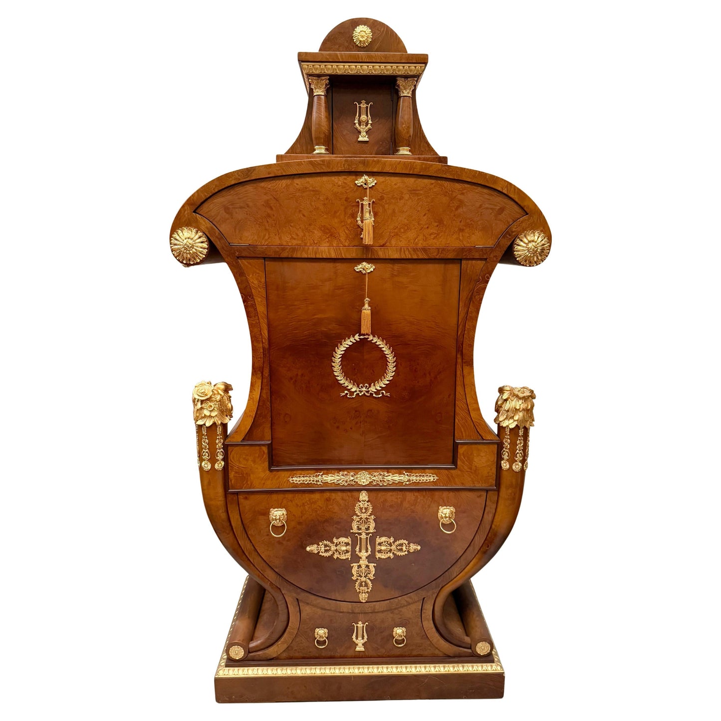 Grande scrivania italiana di lusso stile versailles in legno e bronzo anni '70