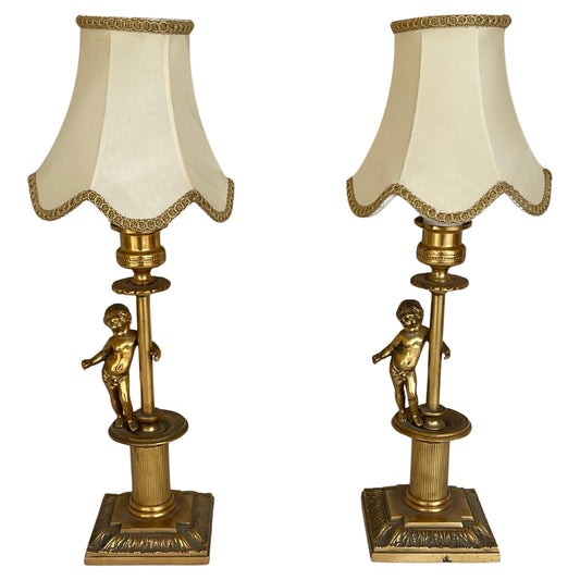 Coppia di lampade da tavolo francesi a forma di putti degli anni '50