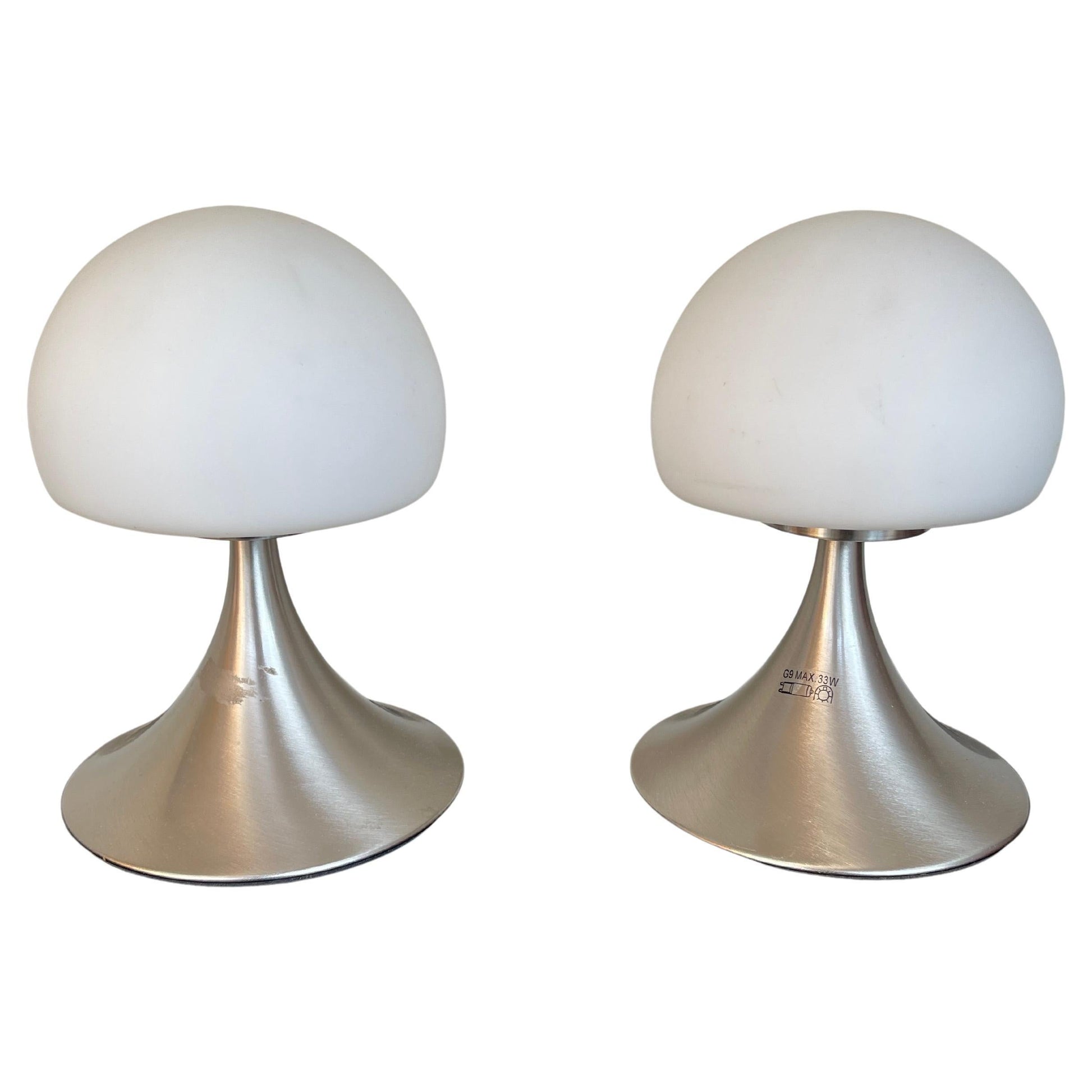 Coppia di lampade a fungo di design italiano degli anni '90