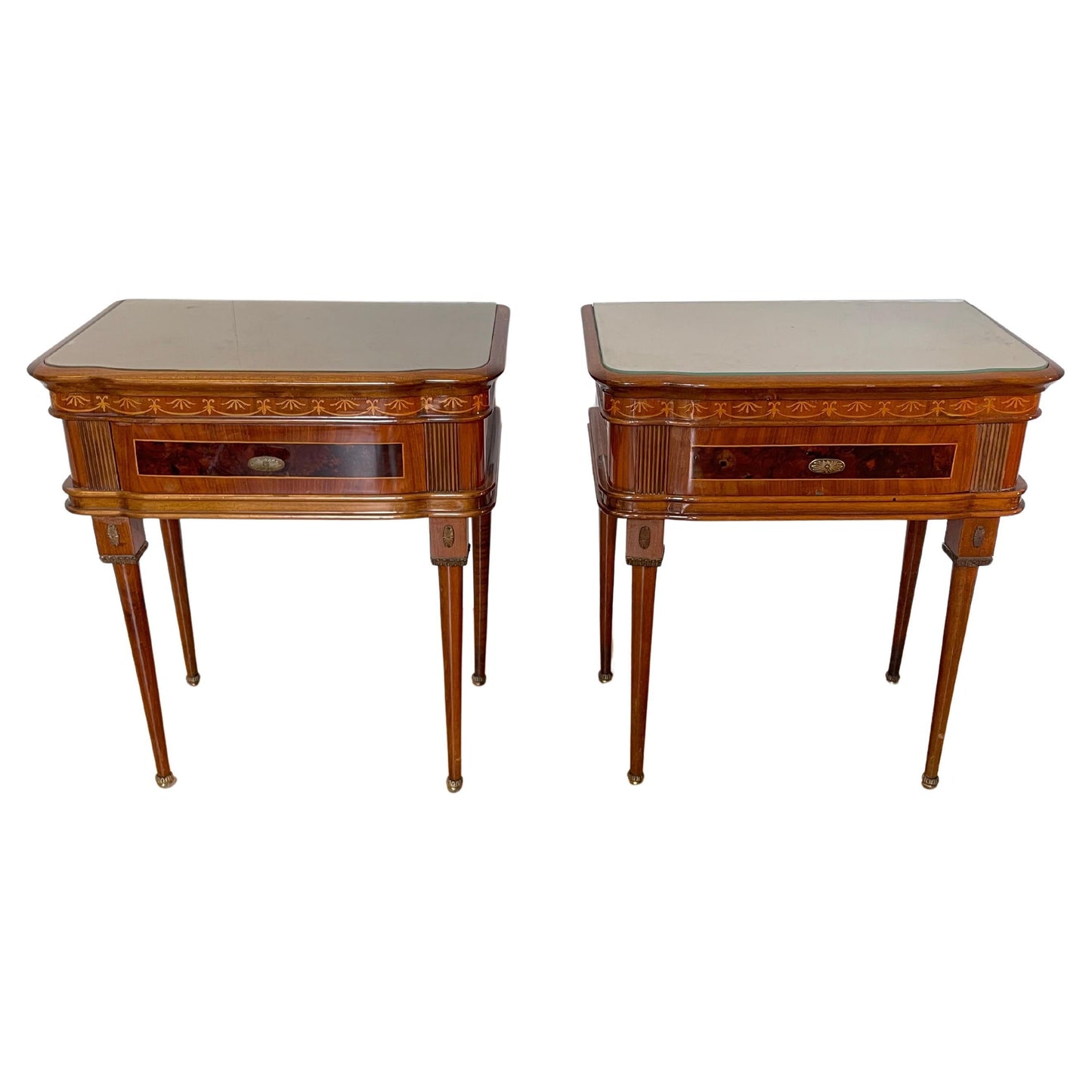 Coppia di comodini in legno intarsiato stile italiano anni '50