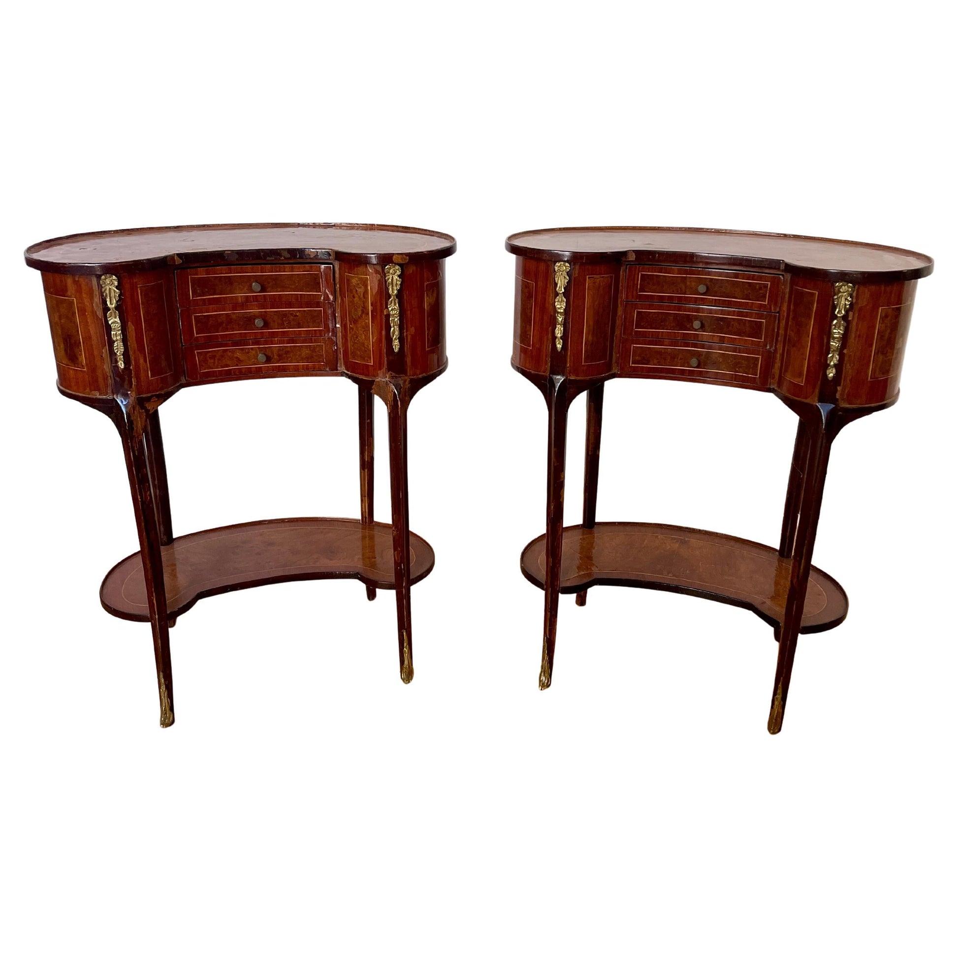 Antica coppia di comodini in legno e bronzo in stile Luigi XVI