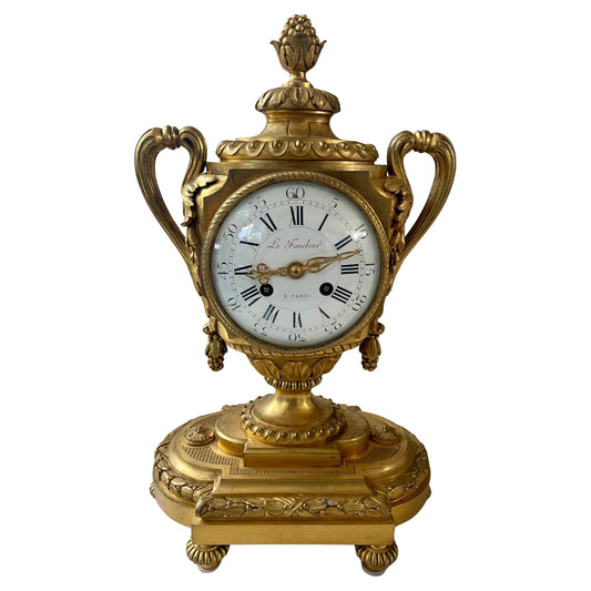 Orologio da tavolo antico in bronzo dorato, firmato "Le Faucheur, A Paris"
