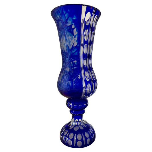 Vaso Artistico in Cristallo Blu Cobalto Inciso a Mano – Opera Unica