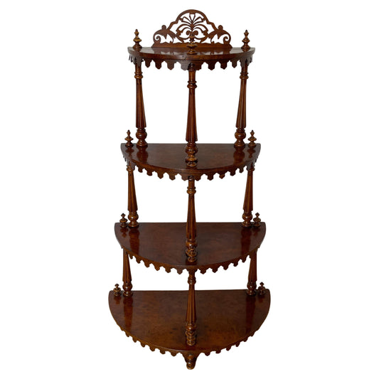 Mobile angolare in legno intagliato con 4 ripiani, stile italiano anni '60