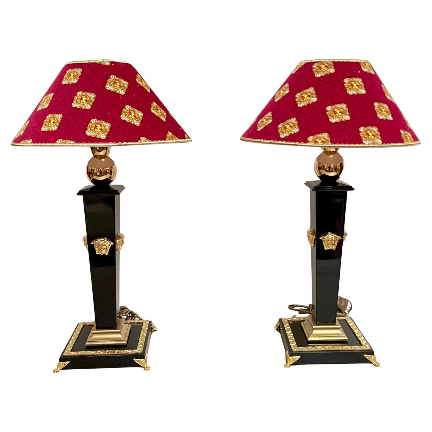 Coppia di Lampade da Tavolo Stile Neoclassico in Nero e Oro - "Le Sfingi d'Oro"