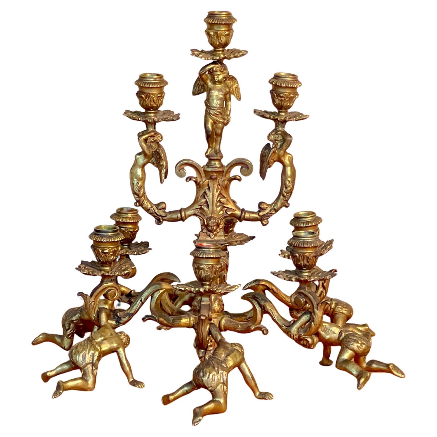 Candelabro Antico in Bronzo Dorato con Putti – Opera Scultorea a 9 Fiamme