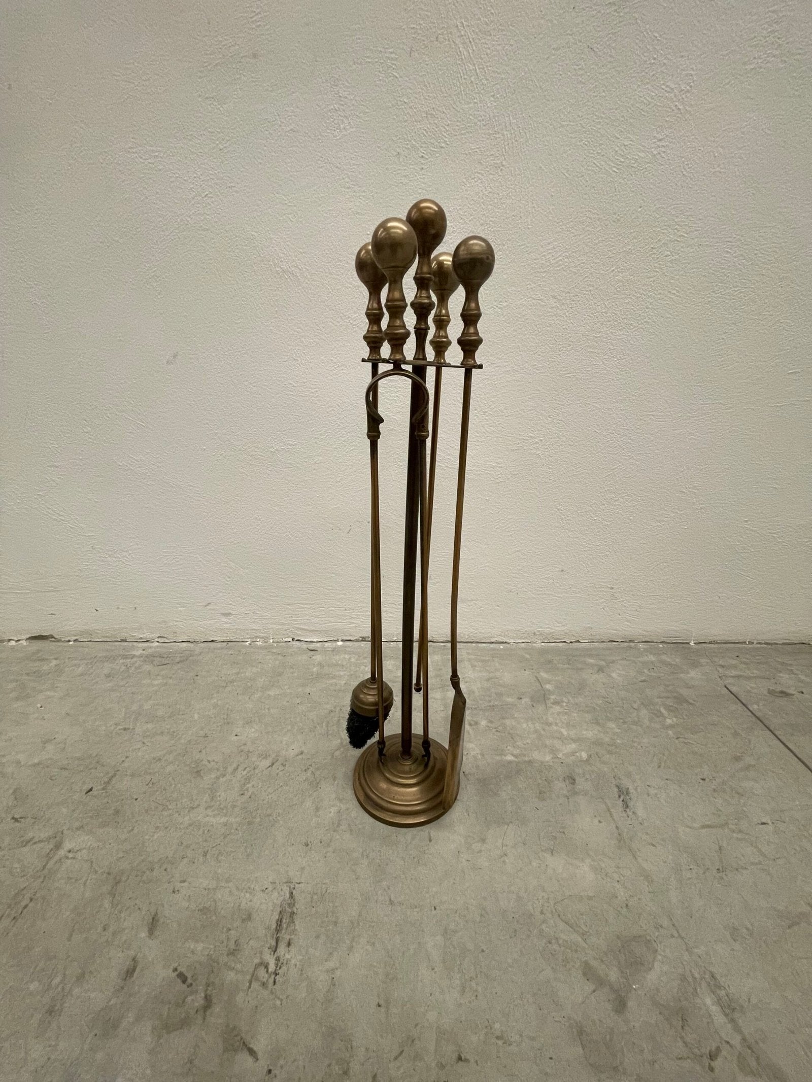 Set da Camino vintage in Ottone - 5 Pezzi con Base Tonda