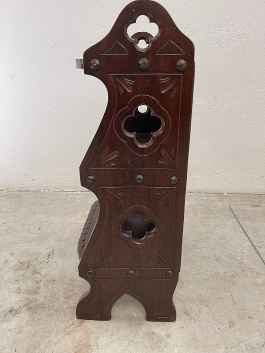 Portaombrelli in legno intagliato stile gotico